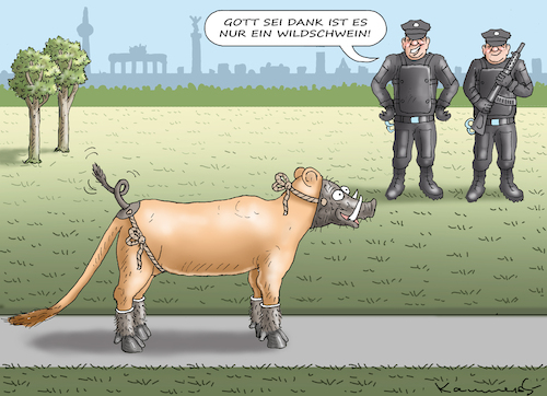 Cartoon: BERLINER HABEN SCHWEIN GEHABT (medium) by marian kamensky tagged freilaufende,löwin,in,berlin,freilaufende,löwin,in,berlin