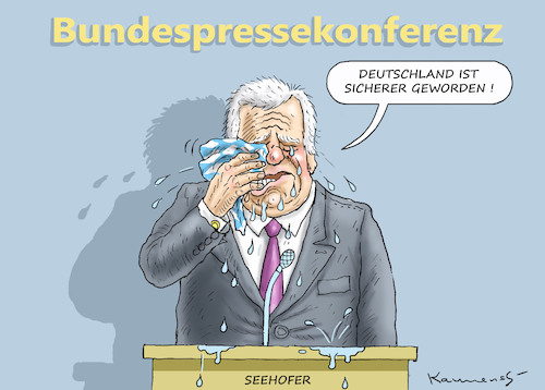 SEEHOFER IST BESORGT