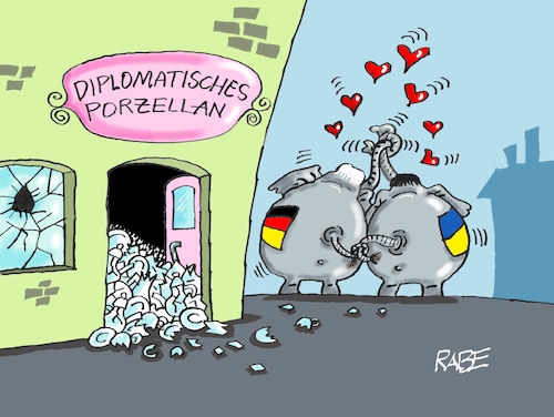 Cartoon: Dickhäuter (medium) by RABE tagged frankreich,paris,emanuel,macron,le,pen,franzose,präsidentschaftswahl,rabe,ralf,böhme,cartoon,karikatur,pressezeichnung,farbzeichnung,tagescartoon,knall,erschütterung,putin,angriff,ukrainekrieg,kiew,selenskyj,steinmeier,scholz,besuch,reise,kiewreise,irritationen,bundespräsident,kanzler,merz,begegnungen,irritation,telefonat,porzellan,diplomatie,porzellanladen,geschirr,kannen,tassen,teller,elefant,dickhäuter,rüssel,frankreich,paris,emanuel,macron,le,pen,franzose,präsidentschaftswahl,rabe,ralf,böhme,cartoon,karikatur,pressezeichnung,farbzeichnung,tagescartoon,knall,erschütterung,putin,angriff,ukrainekrieg,kiew,selenskyj,steinmeier,scholz,besuch,reise,kiewreise,irritationen,bundespräsident,kanzler,merz,begegnungen,irritation,telefonat,porzellan,diplomatie,porzellanladen,geschirr,kannen,tassen,teller,elefant,dickhäuter,rüssel