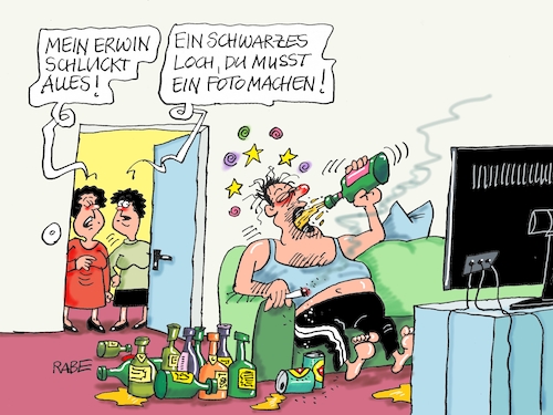 Cartoon: Schwarzes Loch nochmal (medium) by RABE tagged schwarz,loch,weltall,gravitaation,entdeckung,materie,einstein,foto,dunkel,wissenschaftler,rabe,ralf,böhme,cartoon,karikatur,pressezeichnung,farbcartoon,tagescartoon,alkohol,trinker,schnaps,schnapsflaschen,couch,fernseher,schwarz,loch,weltall,gravitaation,entdeckung,materie,einstein,foto,dunkel,wissenschaftler,rabe,ralf,böhme,cartoon,karikatur,pressezeichnung,farbcartoon,tagescartoon,alkohol,trinker,schnaps,schnapsflaschen,couch,fernseher