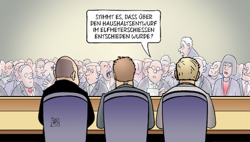 Cartoon: Haushaltsentwurf-Einigung (medium) by Harm Bengen tagged ampel,pressekonferenz,haushaltsentwurf,fussball,em,elfmeterschiessen,scholz,lindner,habeck,harm,bengen,cartoon,karikatur,ampel,pressekonferenz,haushaltsentwurf,fussball,em,elfmeterschiessen,scholz,lindner,habeck,harm,bengen,cartoon,karikatur