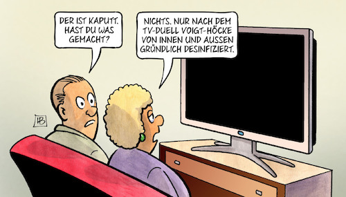 Cartoon: Nach dem TV-Duell (medium) by Harm Bengen tagged tv,kaputt,defekt,schwarz,duell,voigt,höcke,desinfiziert,harm,bengen,cartoon,karikatur,tv,kaputt,defekt,schwarz,duell,voigt,höcke,desinfiziert,harm,bengen,cartoon,karikatur