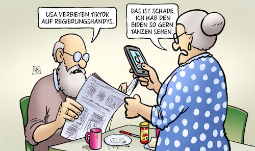 Cartoon: US-Regierung und TikTok (medium) by Harm Bengen tagged usa,tiktok,regierungshandys,biden,tanzen,susemil,handy,china,spionage,harm,bengen,cartoon,karikatur,usa,tiktok,regierungshandys,biden,tanzen,susemil,handy,china,spionage,harm,bengen,cartoon,karikatur