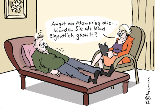 Cartoon: Atomangst (medium) by Pfohlmann tagged atomkrieg,angst,panik,psychologie,psychiater,therapie,freud,couch,kindheit,putin,krieg,atomwaffen,russland,ukraine,atomkrieg,angst,panik,psychologie,psychiater,therapie,freud,couch,kindheit,putin,krieg,atomwaffen,russland,ukraine