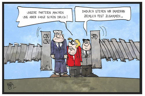 Cartoon: GroKo (medium) by Kostas Koufogiorgos tagged karikatur,koufogiorgos,illustration,cartoon,partei,groko,kolaition,regierung,seehofer,merkel,gabriel,spd,cdu,csu,druck,schraubstock,miteinander,parteivorsitzende,karikatur,koufogiorgos,illustration,cartoon,partei,groko,kolaition,regierung,seehofer,merkel,gabriel,spd,cdu,csu,druck,schraubstock,miteinander,parteivorsitzende