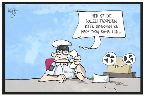 Cartoon: Polizei Thüringen (medium) by Kostas Koufogiorgos tagged karikatur,koufogiorgos,illustration,cartoon,thüringen,polizei,abhören,mitschnitt,aufzeichnung,amt,karikatur,koufogiorgos,illustration,cartoon,thüringen,polizei,abhören,mitschnitt,aufzeichnung,amt