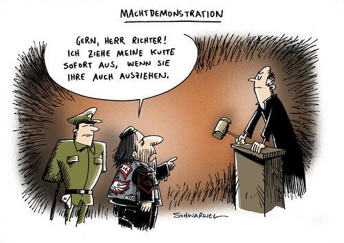 Cartoon: Verbot Rockerkutte Gericht (medium) by Schwarwel tagged verbot,rockerkutte,rockerkluft,rocker,gericht,richter,gesetz,anwalt,machtdemonstration,macht,karikatur,schwarwel,verbot,rockerkutte,rockerkluft,rocker,gesetz,anwalt,macht,gericht